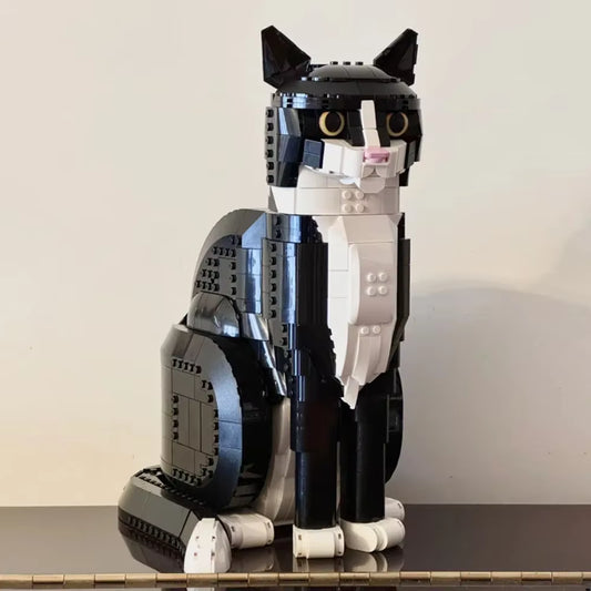 1710Pcs MOC New 21349 Tuxedo Cat Building Blocks Creative Cartoon Animal Assembly Toy Diy Educational Puzzle Toys Gifts